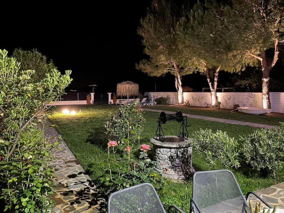 Pampas Seafront Villa, 6 Bedrooms, North Evvoia Kanatádhika المظهر الخارجي الصورة