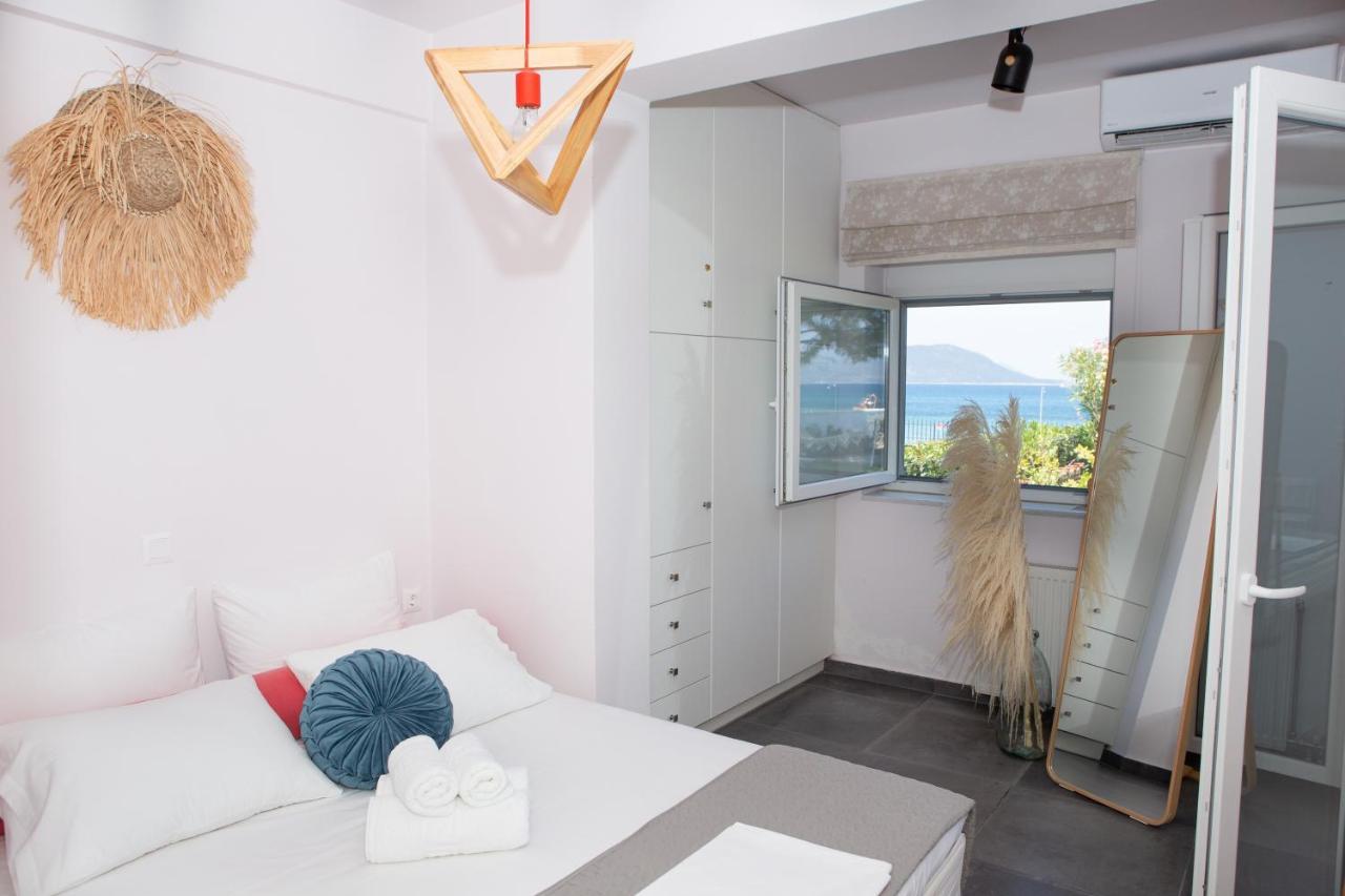 Pampas Seafront Villa, 6 Bedrooms, North Evvoia Kanatádhika المظهر الخارجي الصورة