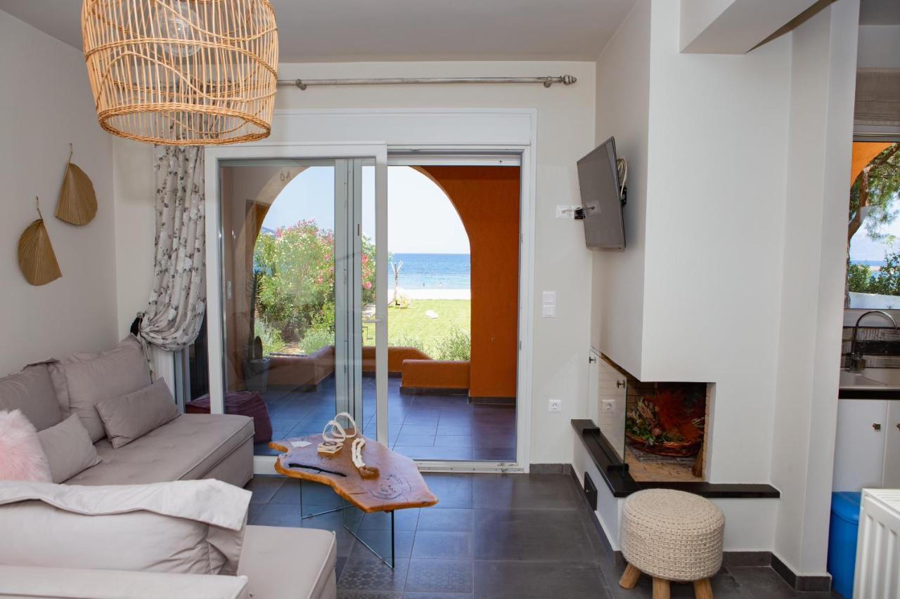 Pampas Seafront Villa, 6 Bedrooms, North Evvoia Kanatádhika المظهر الخارجي الصورة